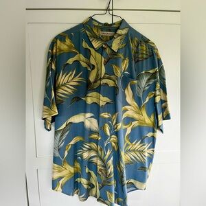 Tommy Bahama Blue Floral Button-Up XXL